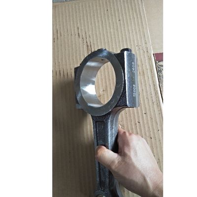 Forjado competindo 4D32 as buchas da conexão Rod para peças sobresselentes do motor do OEM de Mitsubishi